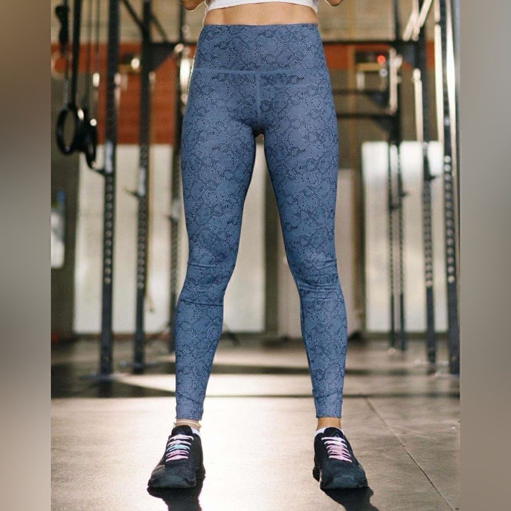 ZYIA ACTIVE Deluxe High-Rise Snakeskin Print Legging 28" *NEW*